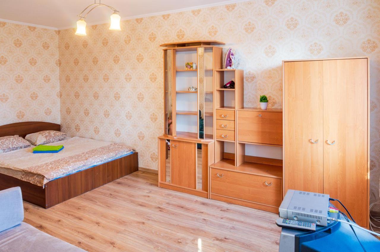 Квартира По Улице Федорова 1 Kiev Extérieur photo