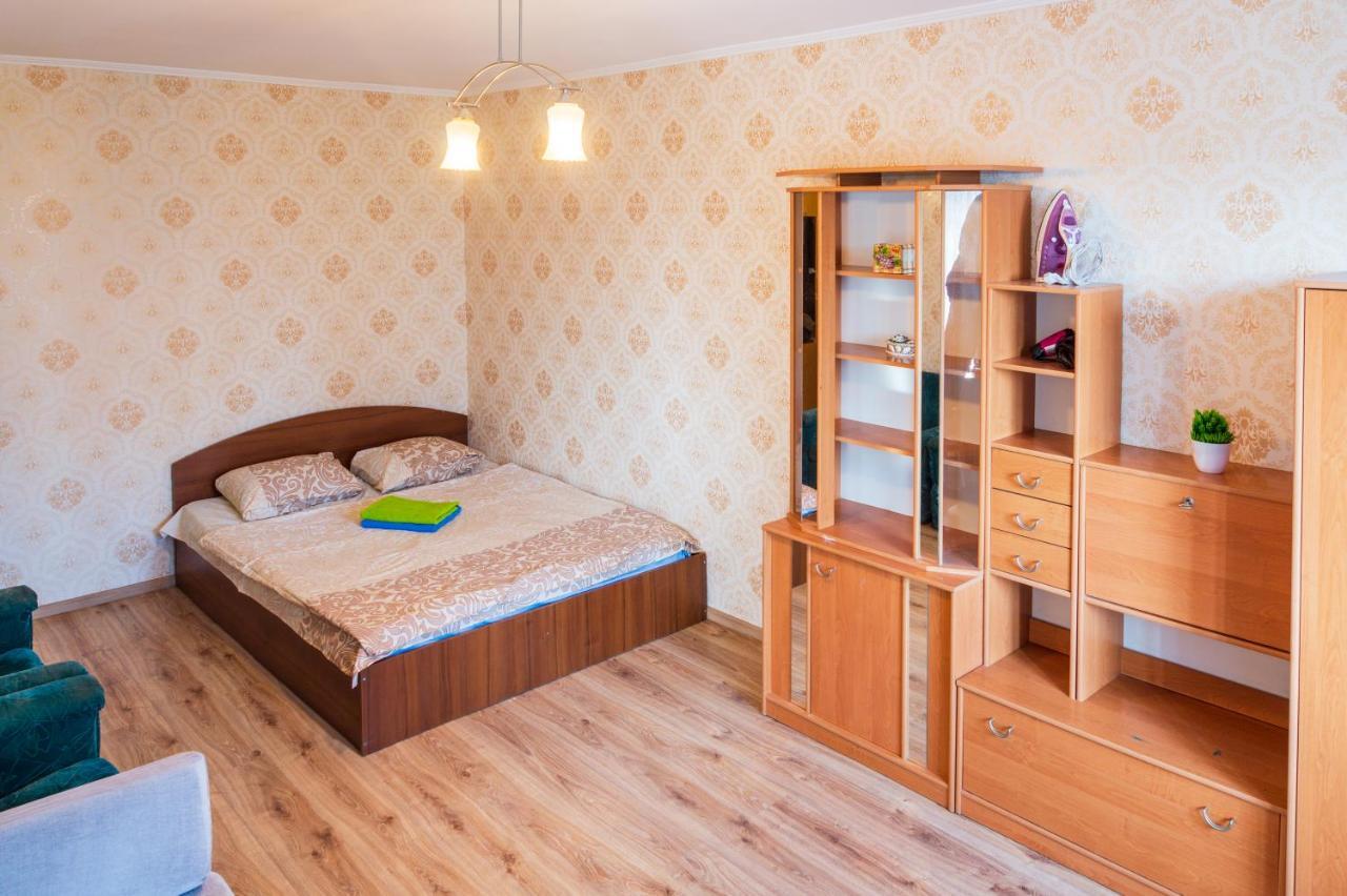 Квартира По Улице Федорова 1 Kiev Extérieur photo